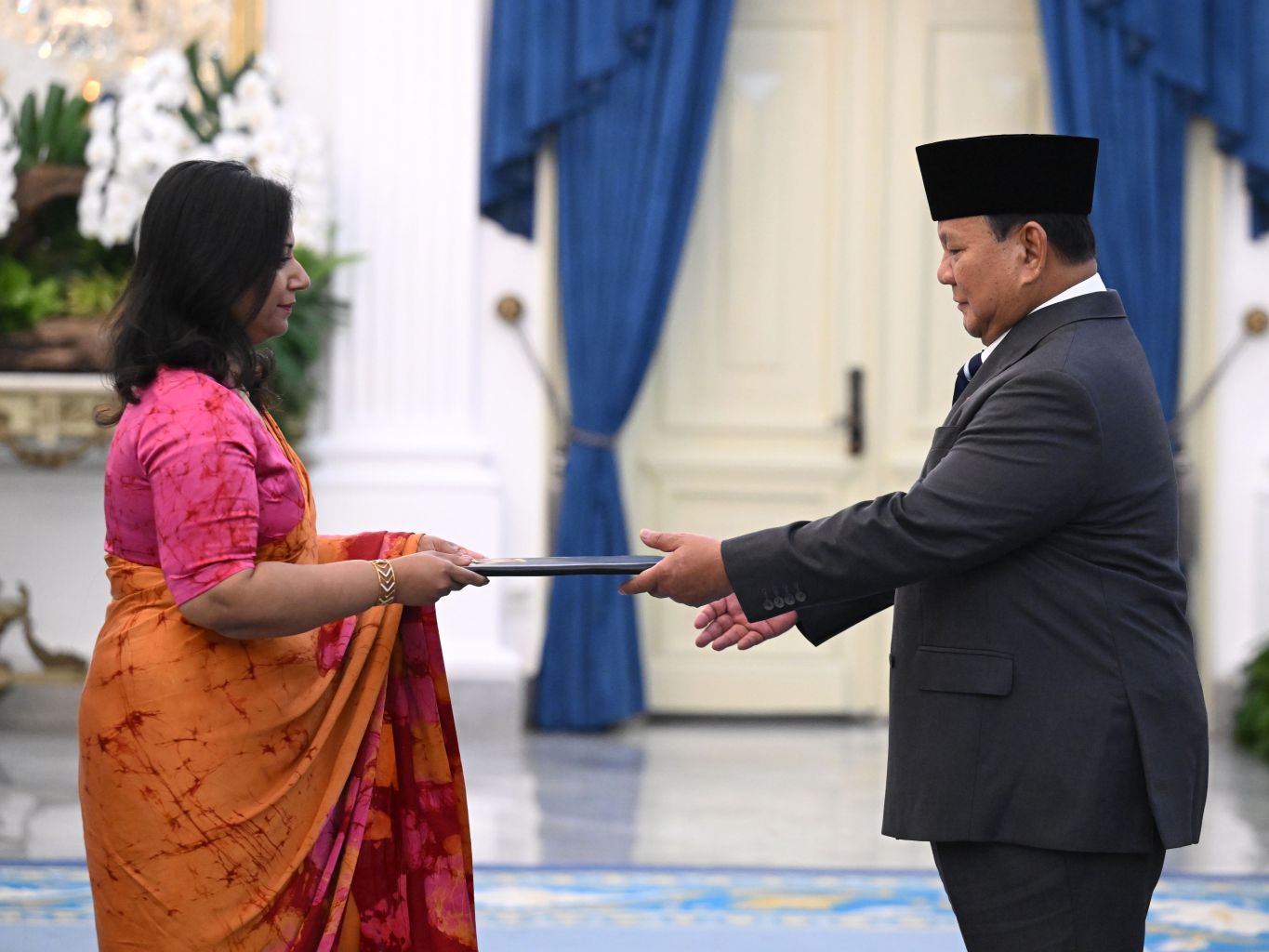 Content image